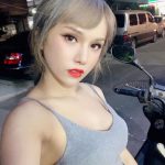 崩坏正妹小A辣爆红 男扮女装自爆性冷感